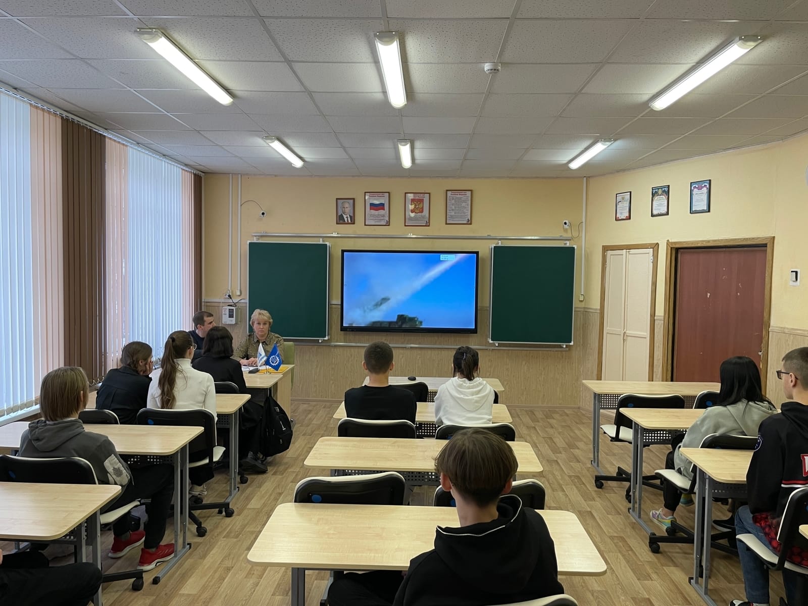 Сотрудники АО «Тулаточмаш» провели урок профориентации для учащихся 9-х классов МБОУ «Центр образования № 56»